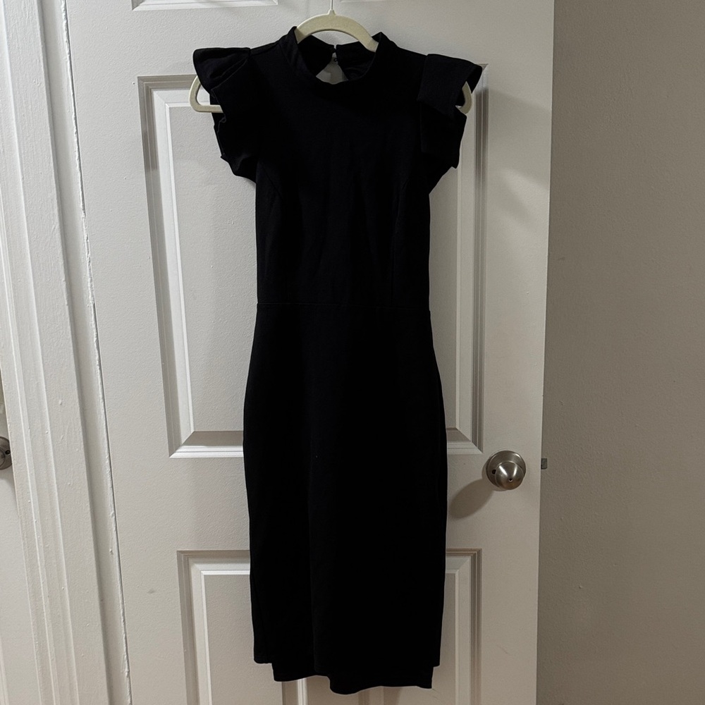 Lulu's Black Mock-Neck Ruffle-Sleeve Midi Dress